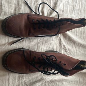 vintage brown leather dr. martens